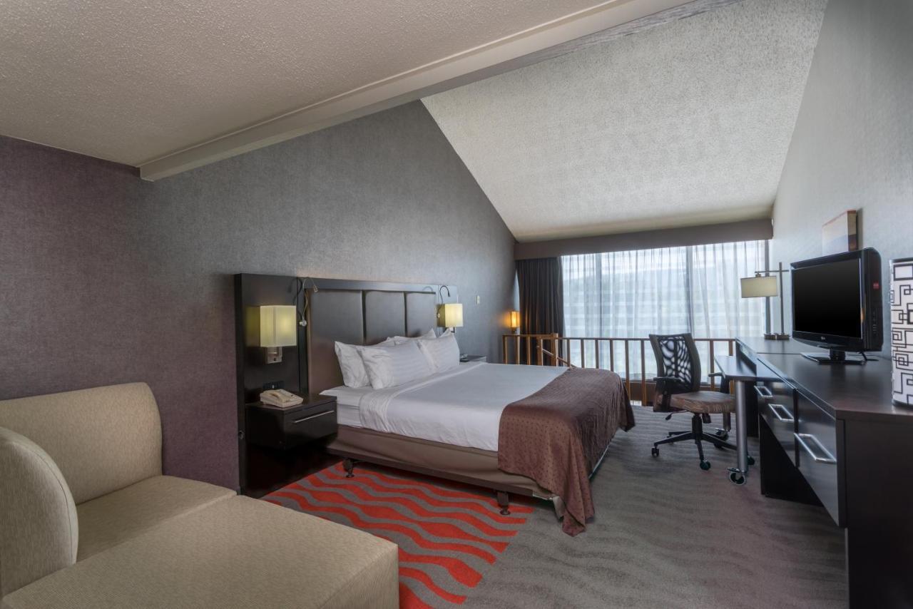 Holiday Inn Harrisburg I-81 Hershey Area By Ihg Ґрантвілл Екстер'єр фото