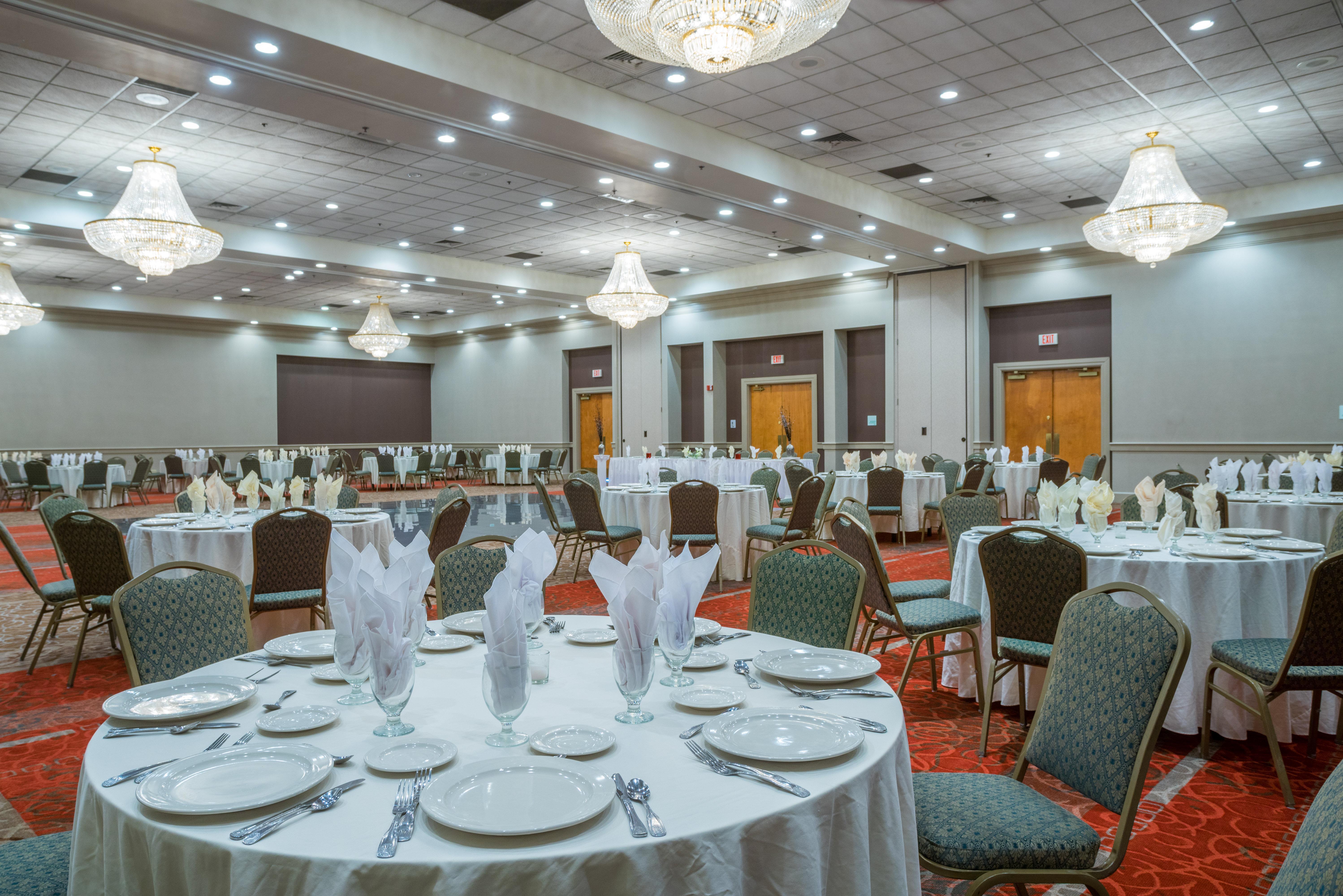 Holiday Inn Harrisburg I-81 Hershey Area By Ihg Ґрантвілл Екстер'єр фото
