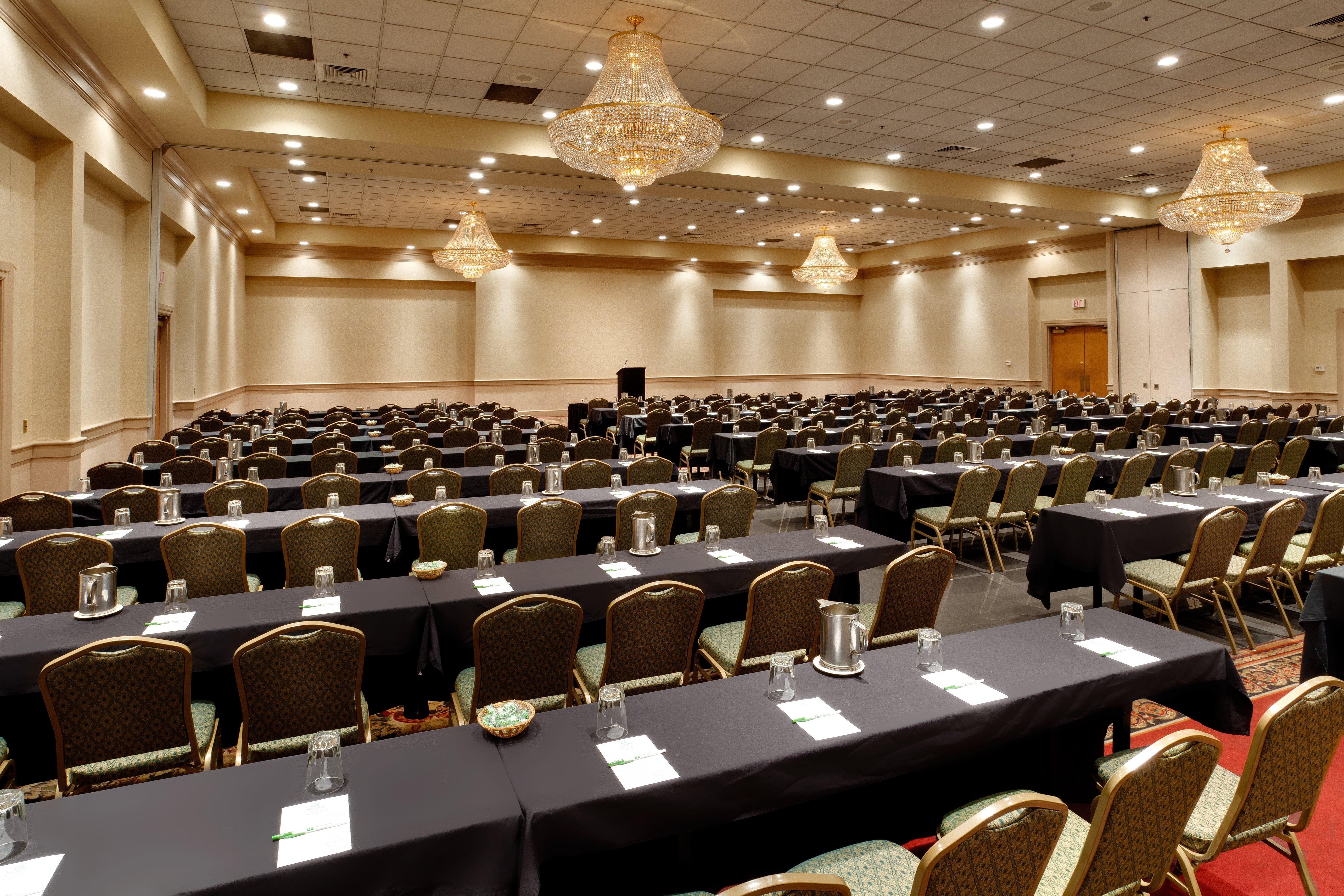 Holiday Inn Harrisburg I-81 Hershey Area By Ihg Ґрантвілл Екстер'єр фото