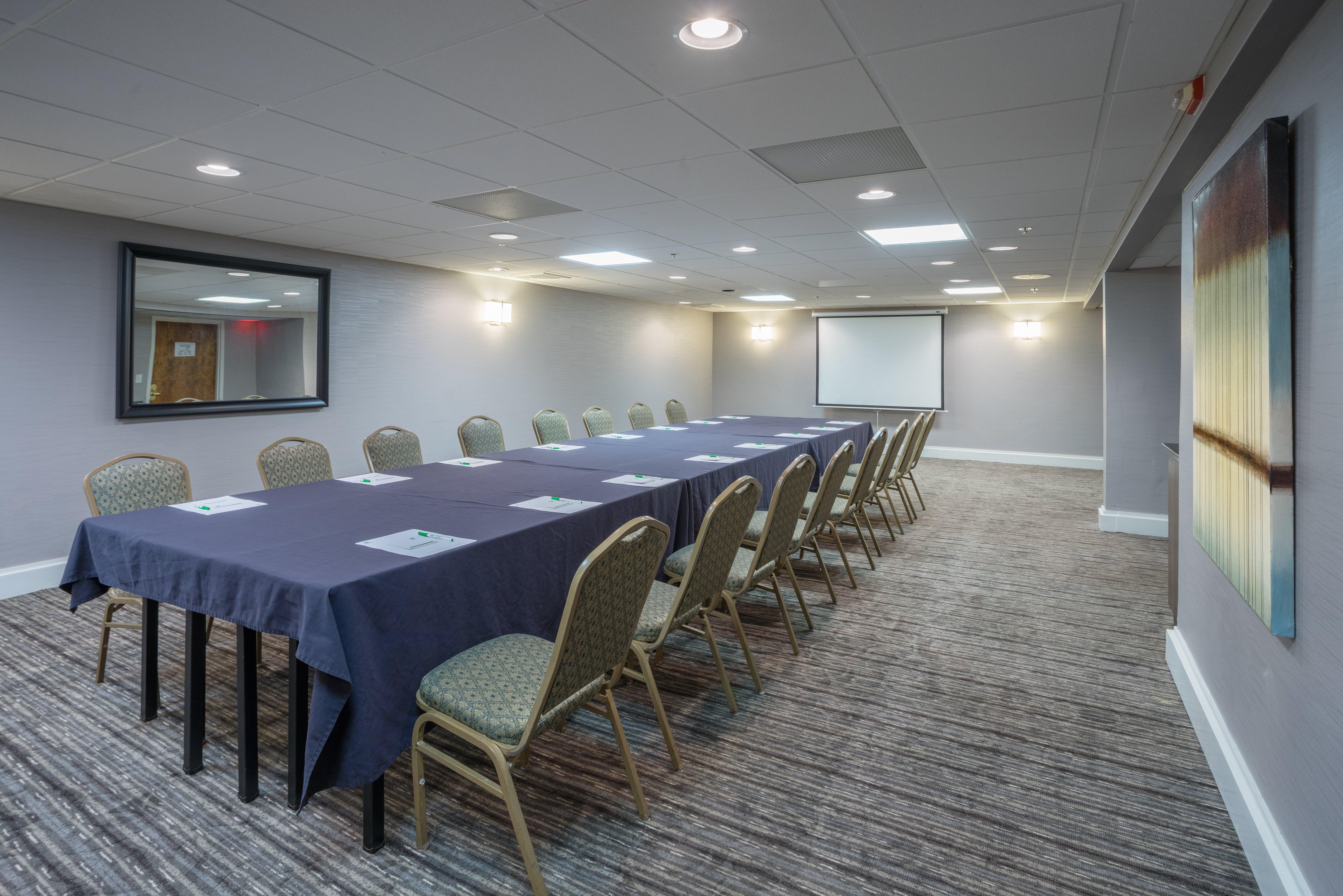 Holiday Inn Harrisburg I-81 Hershey Area By Ihg Ґрантвілл Екстер'єр фото
