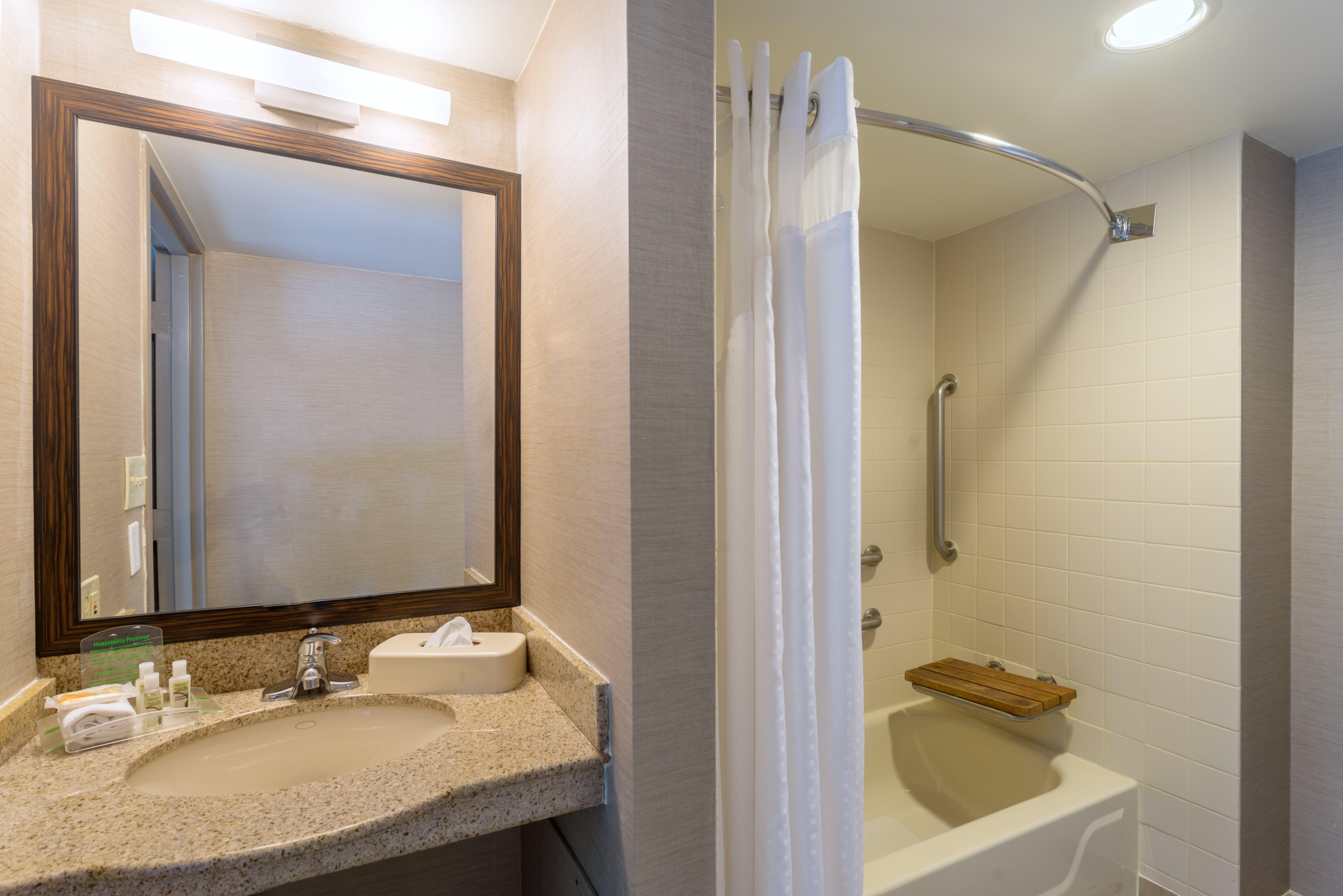 Holiday Inn Harrisburg I-81 Hershey Area By Ihg Ґрантвілл Екстер'єр фото