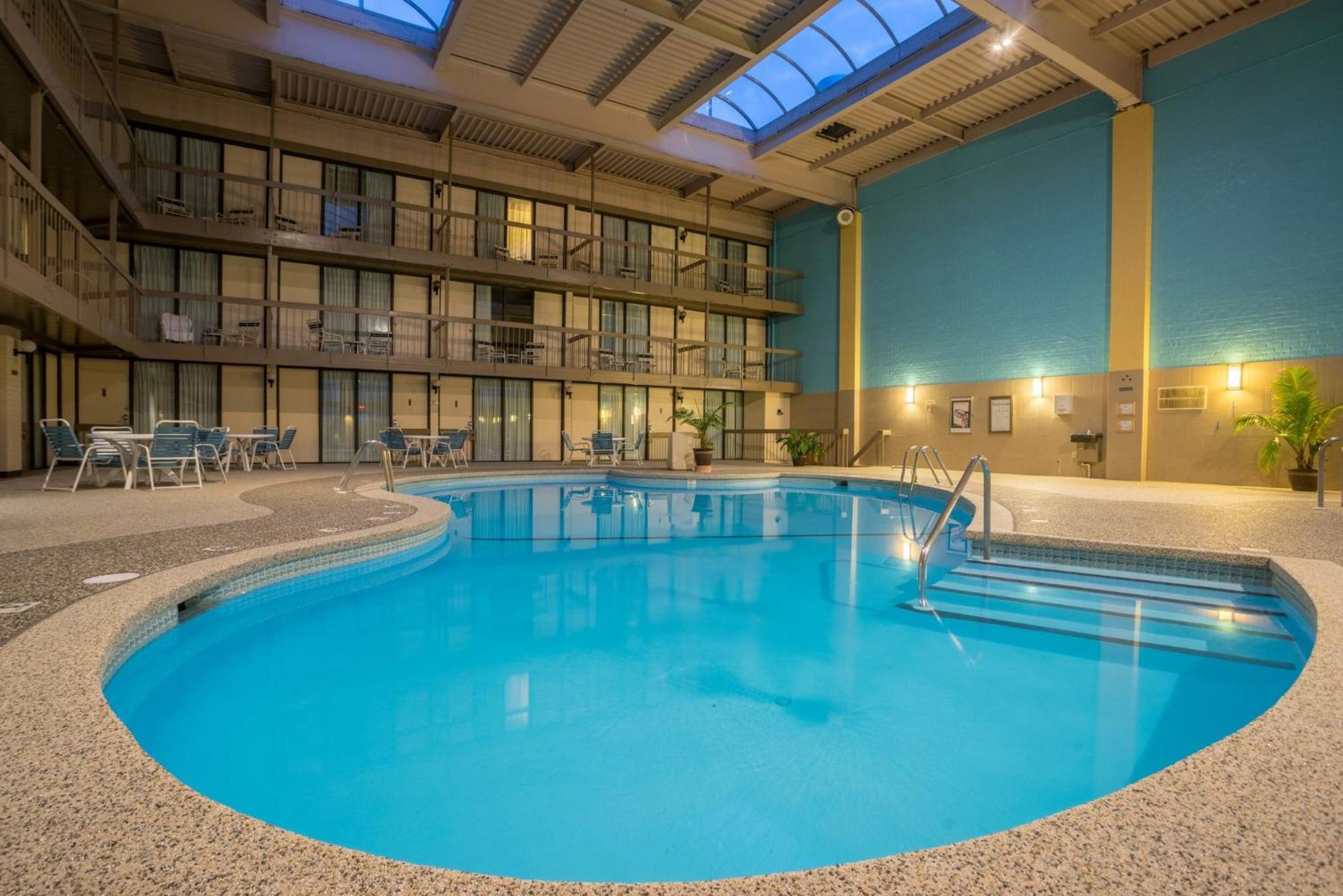 Holiday Inn Harrisburg I-81 Hershey Area By Ihg Ґрантвілл Екстер'єр фото